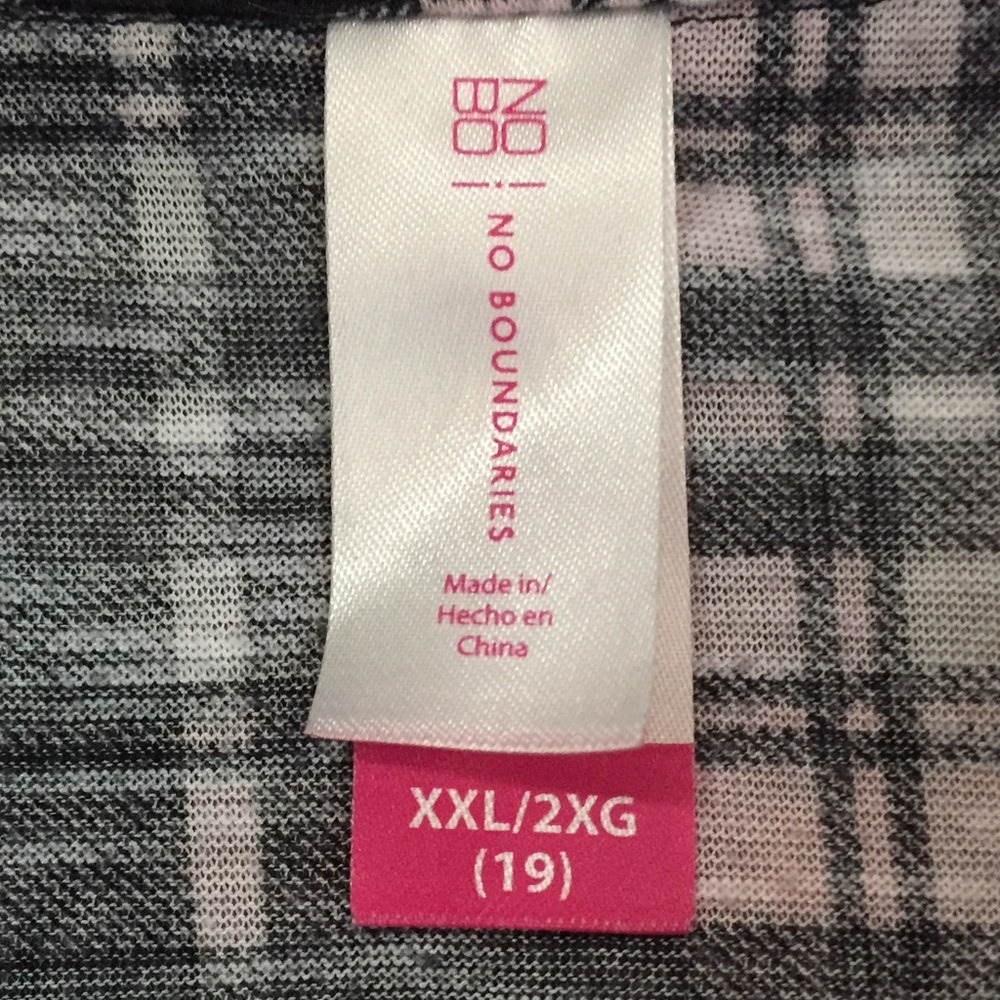 No Boundaries Button Down Plaid Shirt - Picture 5 of 5